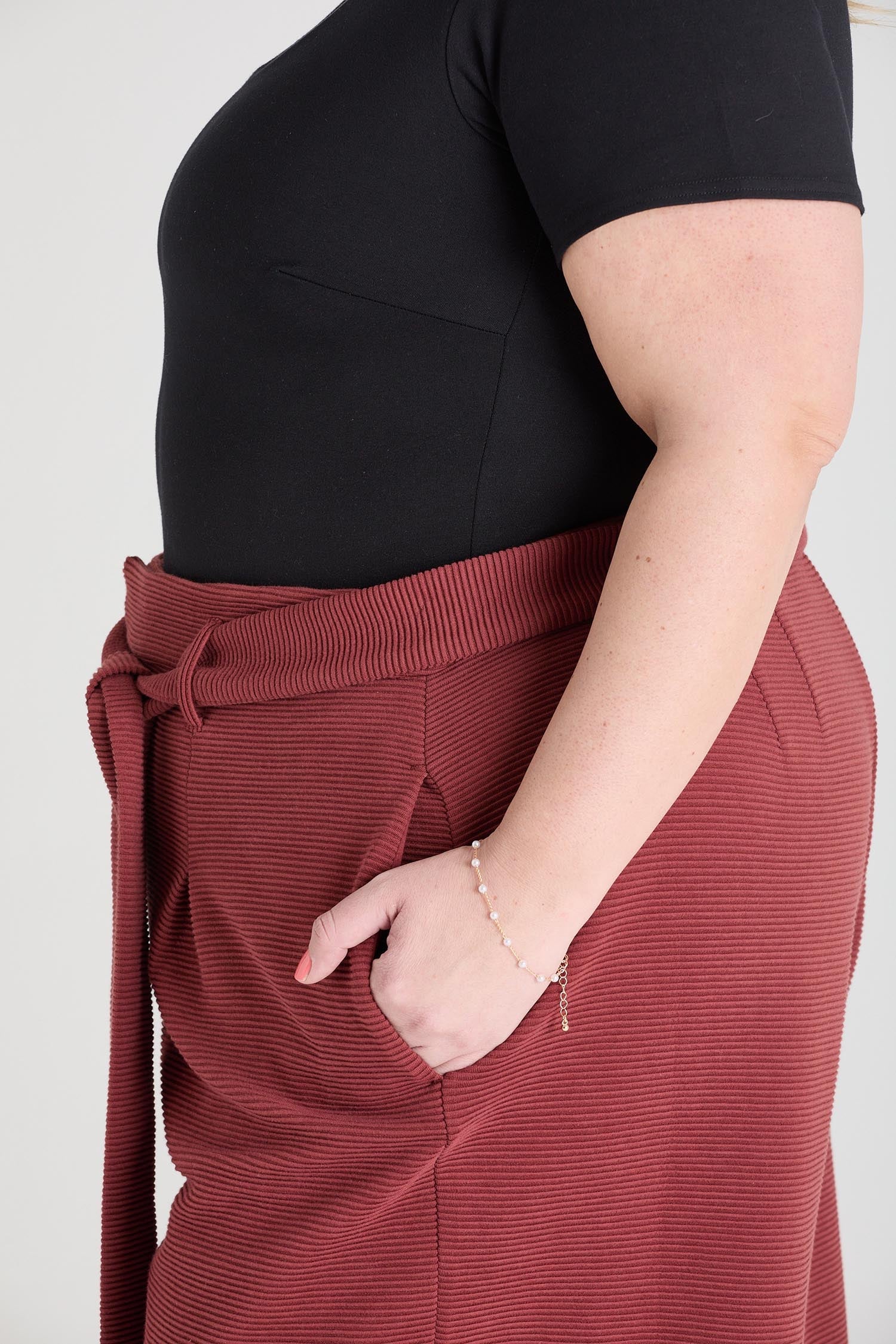 Pantalones a medida de la pierna ancha otomana - canela