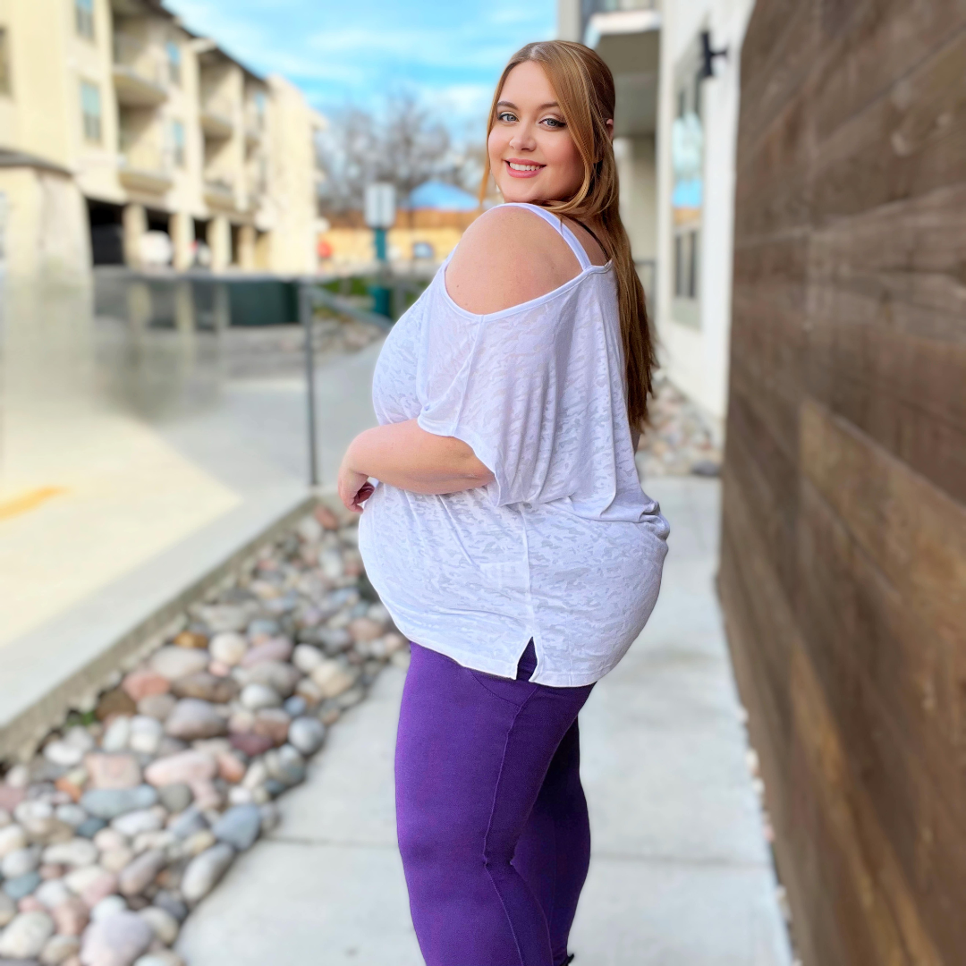 Camiseta Debbie con hombros descubiertos - Blanca