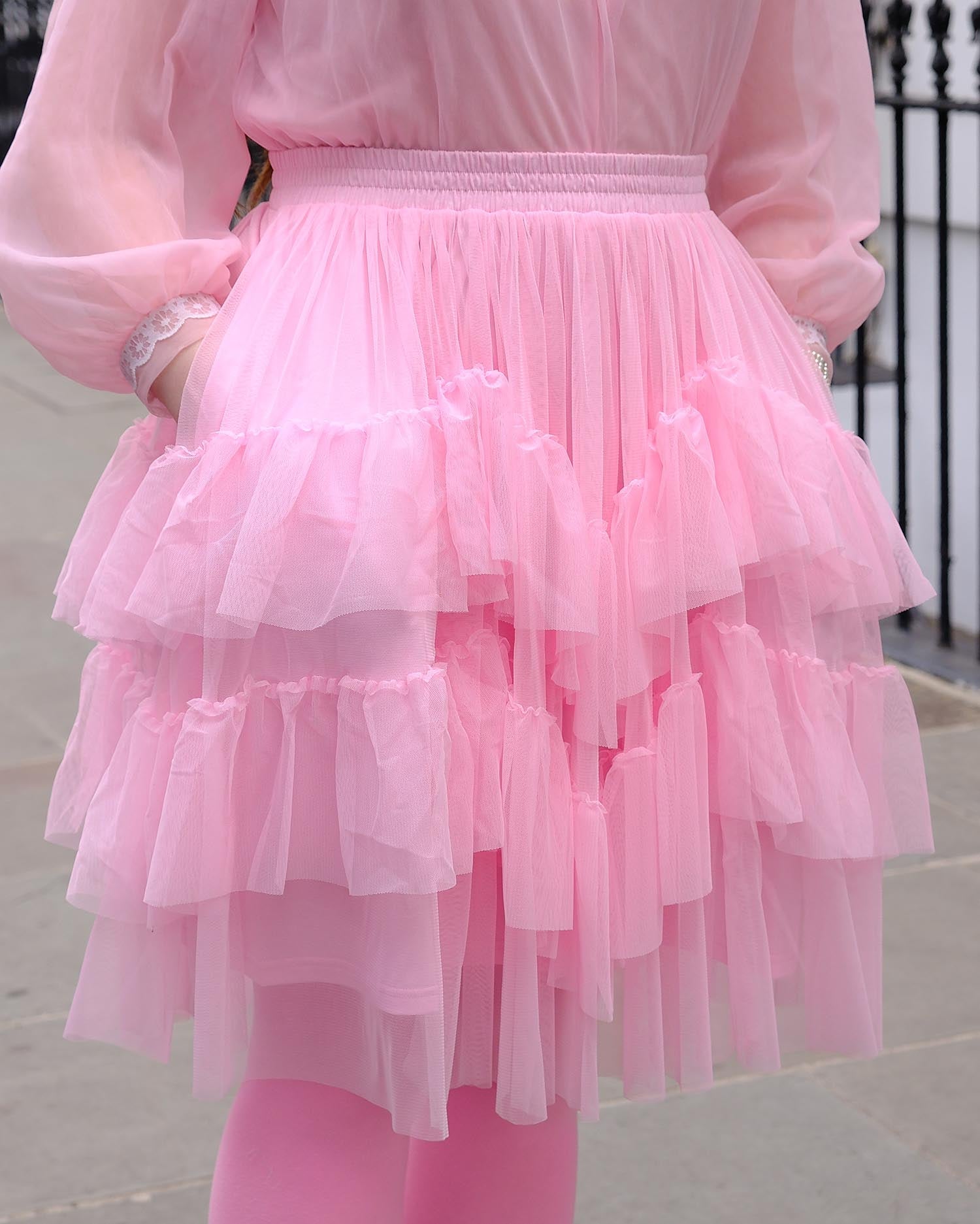 Antonia, 5ft 5in / 165cm - Size A/B