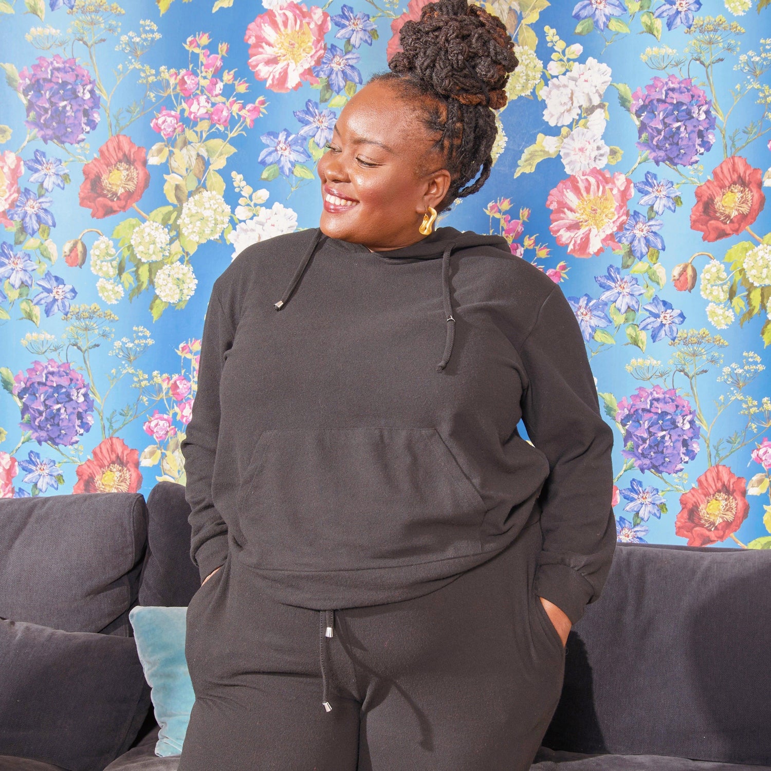 Sudadera con capucha de algodón orgánico - Negra