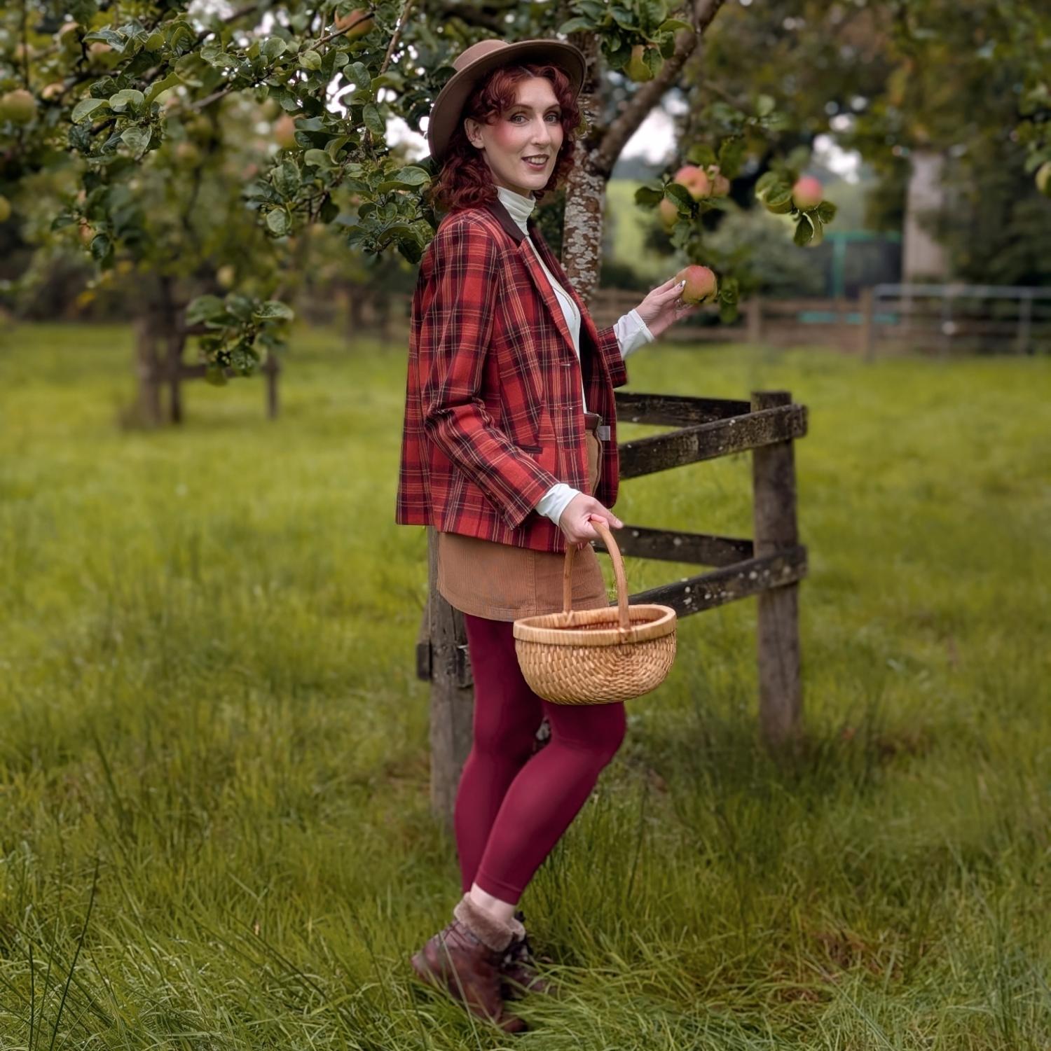 80 Denier Footless Tights - Smouldering Grudge