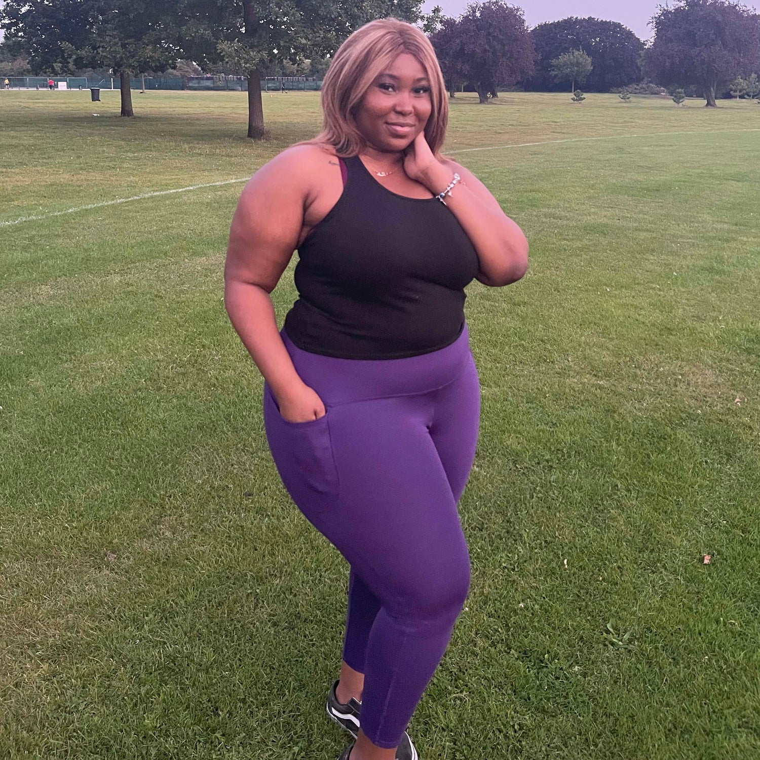 Mallas cortas antisentadillas - Sufragista Morado