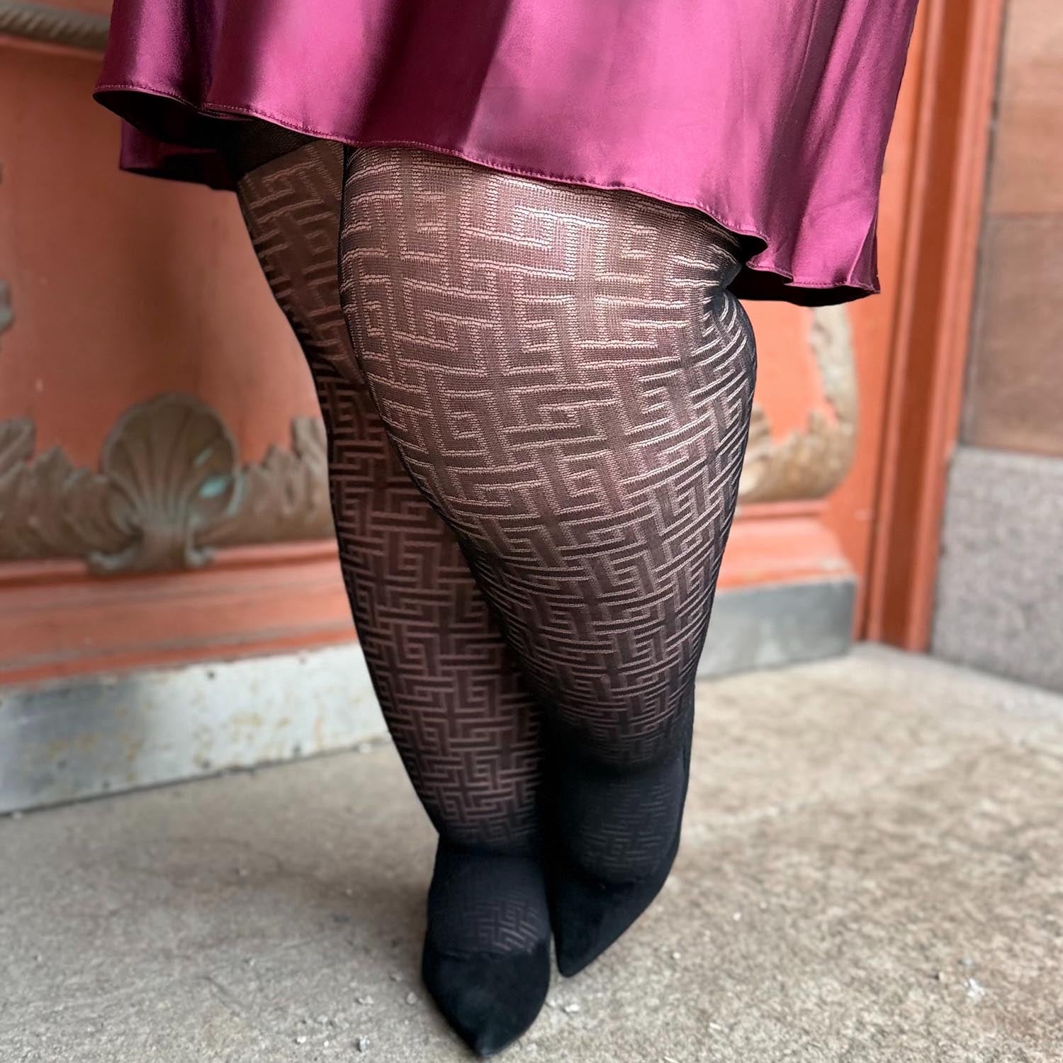 Fishnet Tights - Traditional in Black