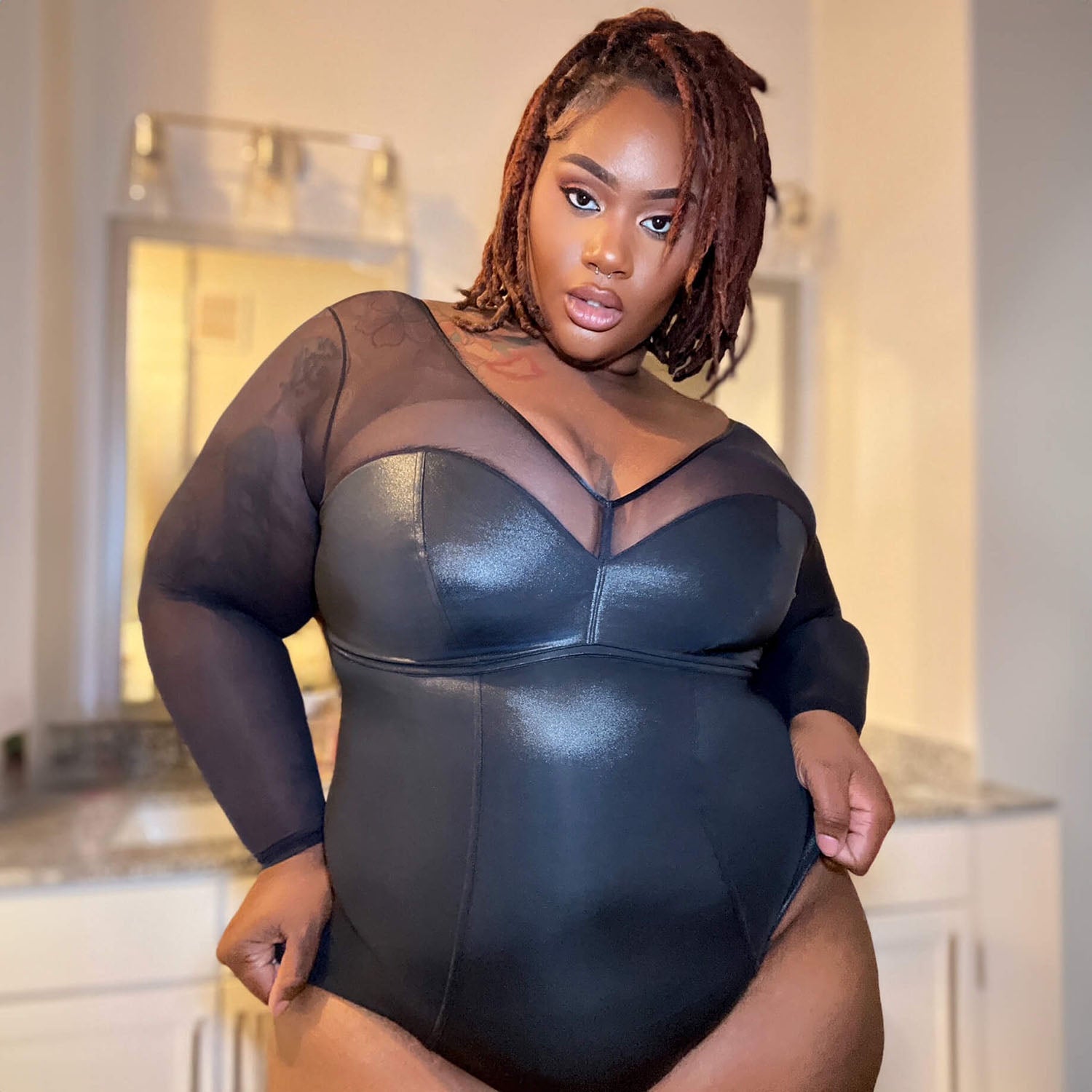 Traje de cuero de sirena