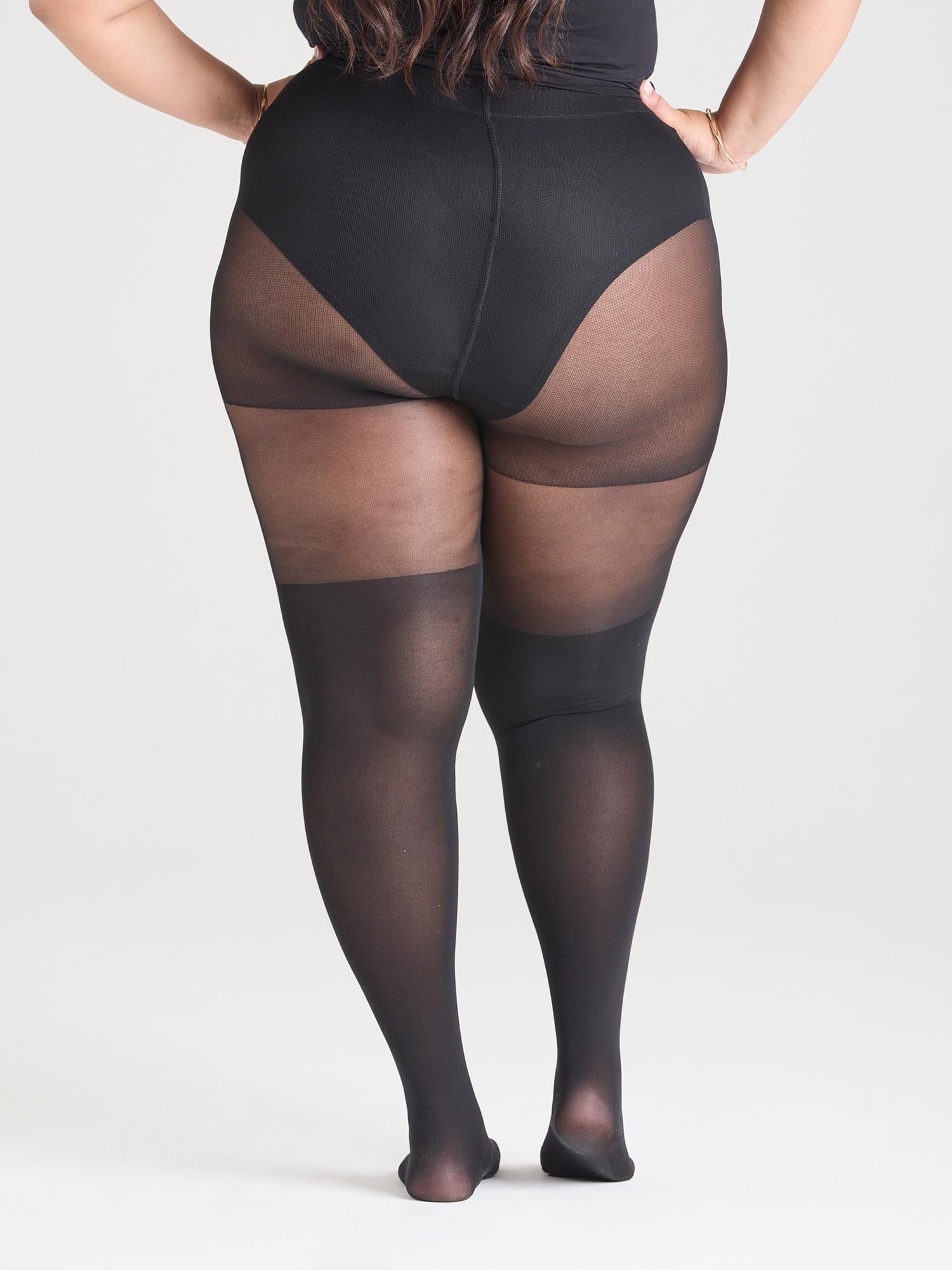 Oscuro y tormentoso - Negro