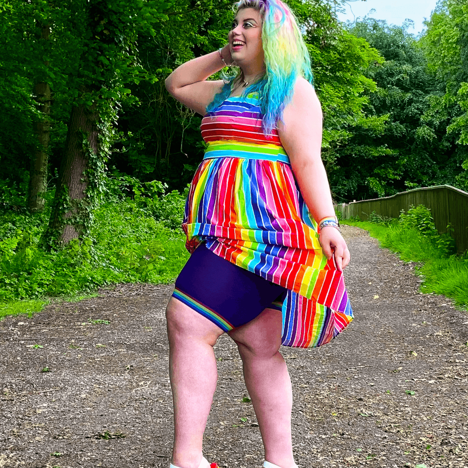 Stay Cool Chub Rub Shorts - Orgullo - Naturaleza humana