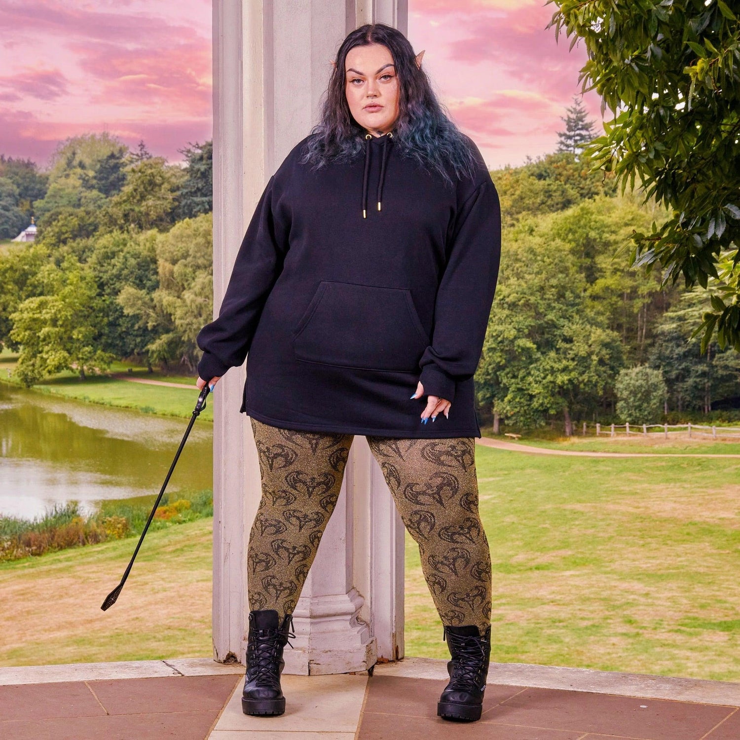 Sweat à capuche ACOTAR en coton biologique - High Lady