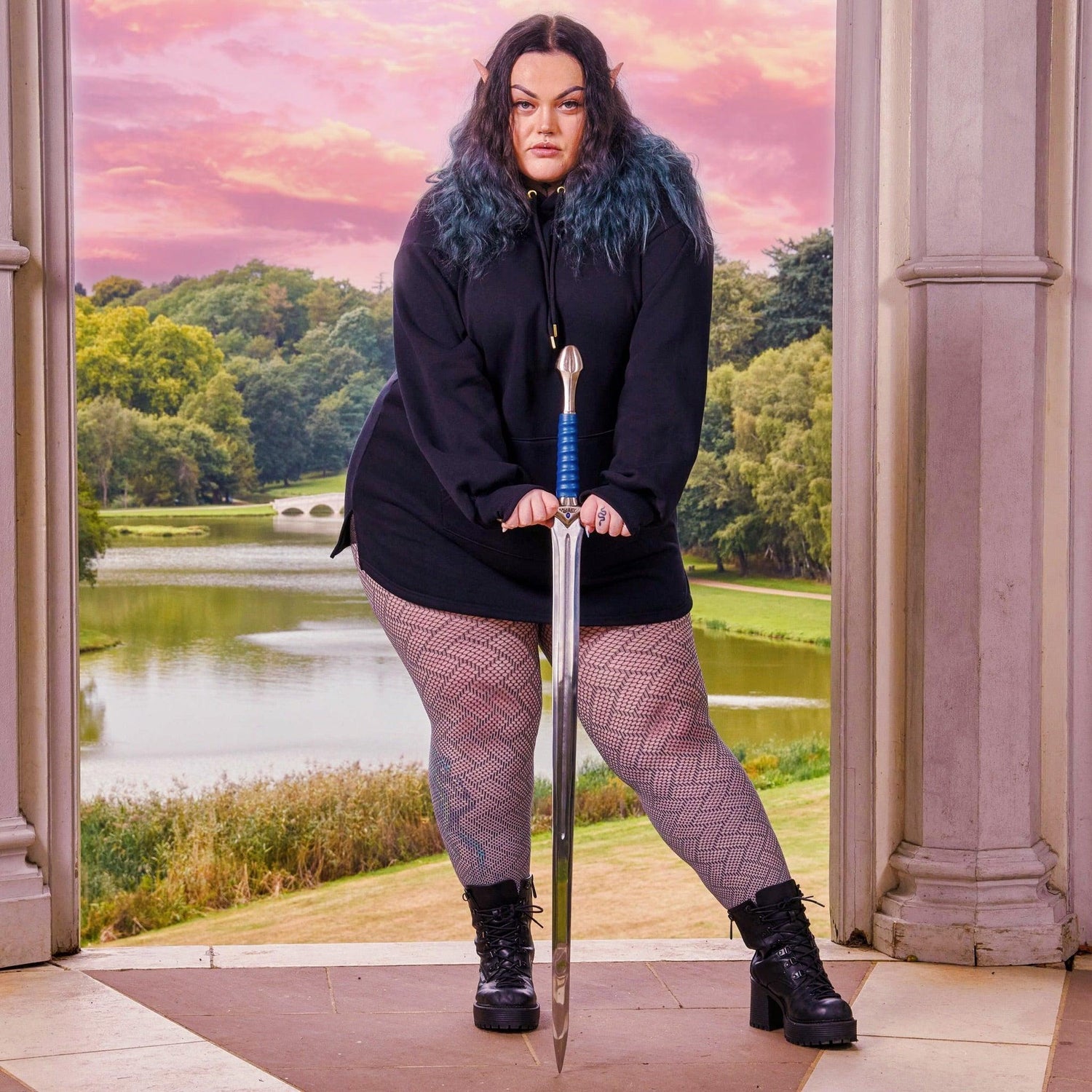 Sweat à capuche ACOTAR en coton biologique - High Lady