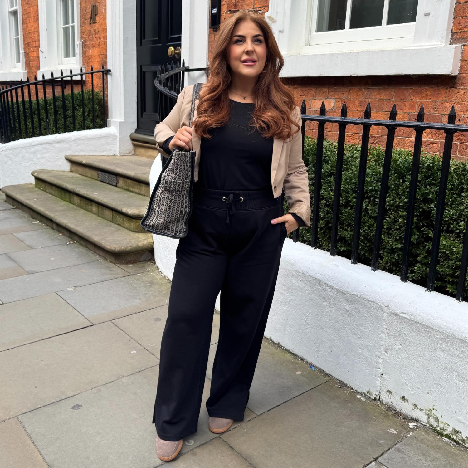 Abi - 1.57m - Size D