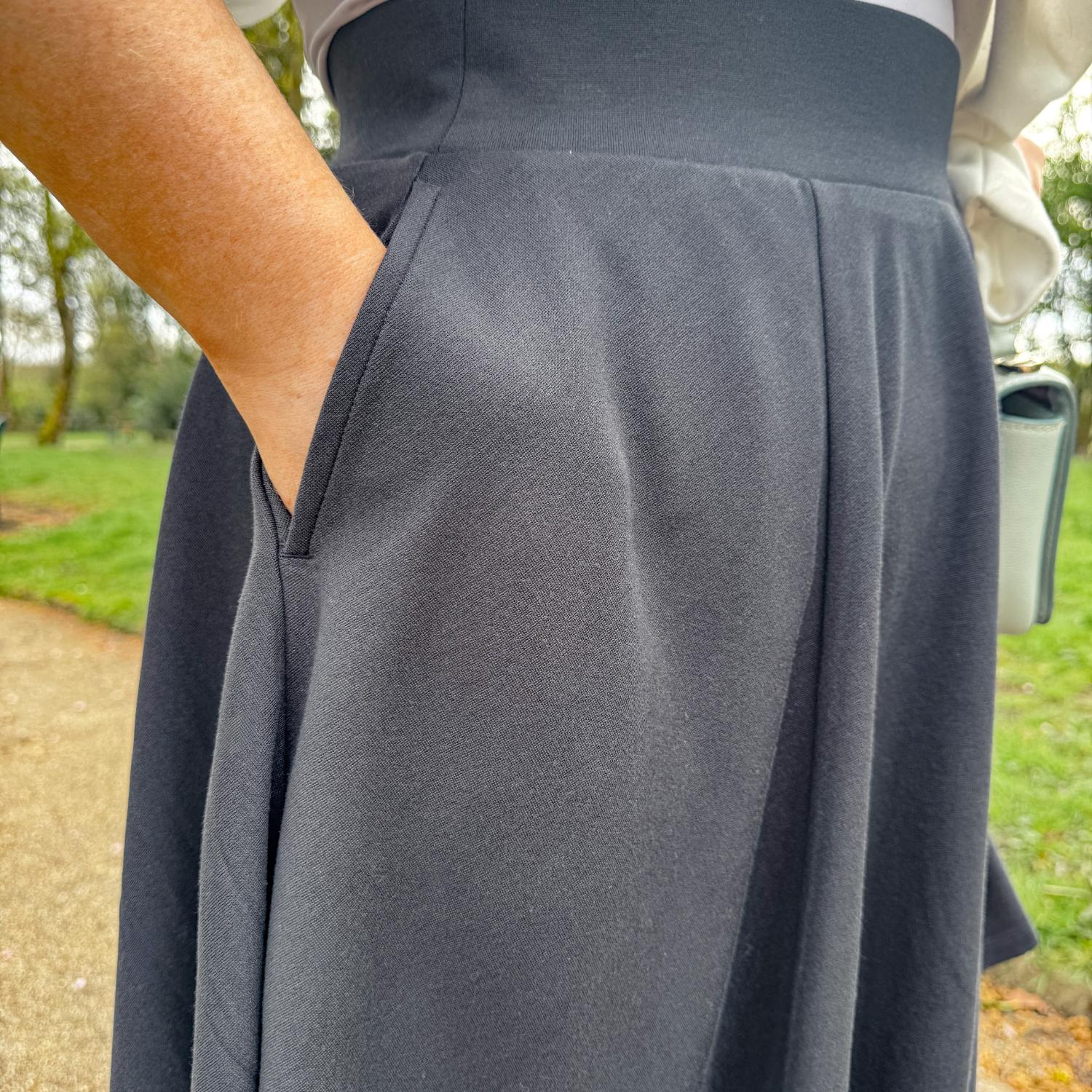 Mini-Flare Skirt - Charcoal