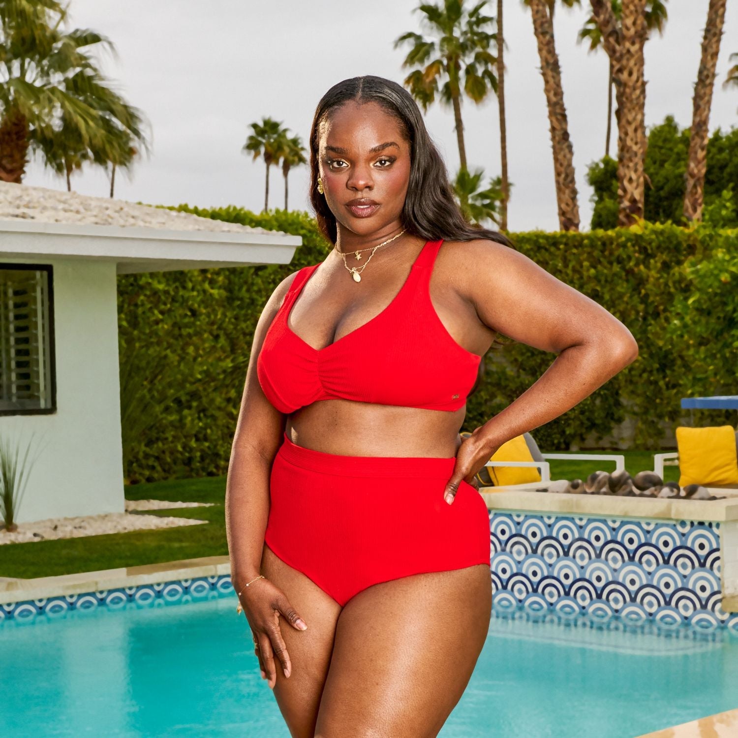 Jess - Size E