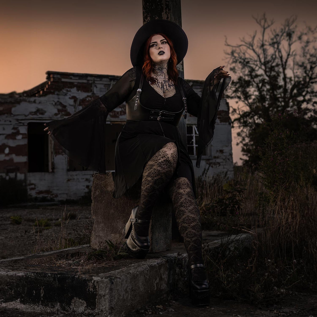 Lilith - Size F