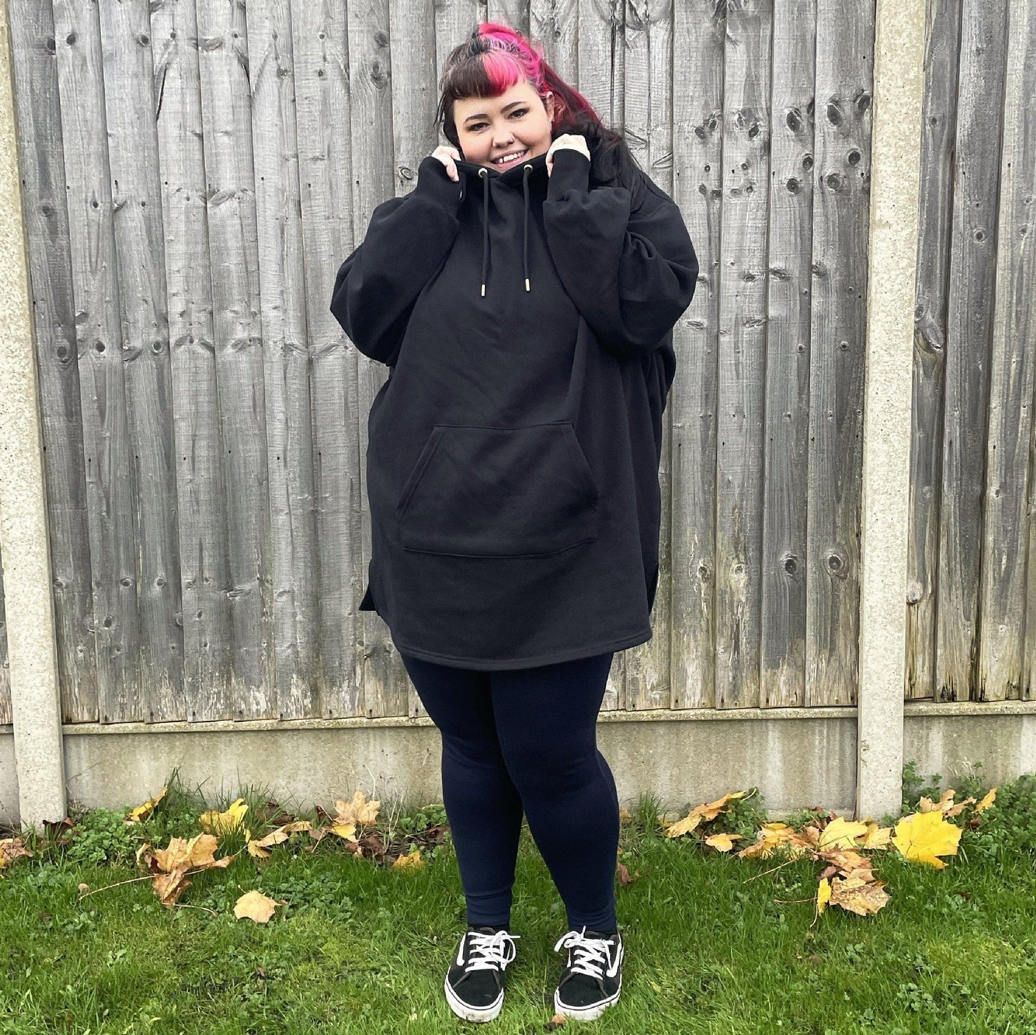 Longline Hoodie - Black - Snag